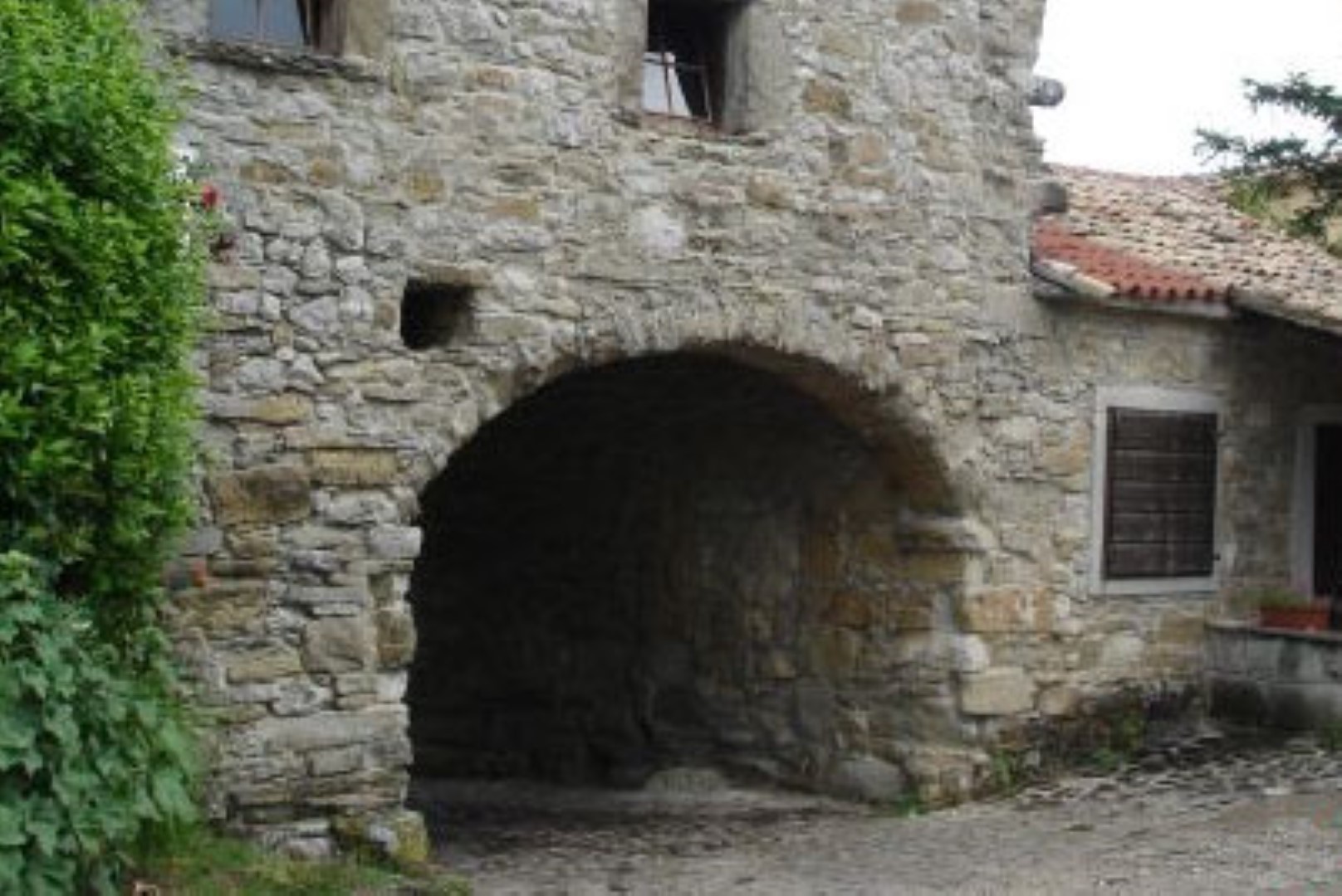 Roč
