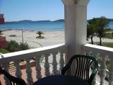 The ocean front apartment building Adria Mare enjoys a tranquil location directly at the sea (30 m)...