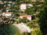 Korina Apartments *** található a közvetlen közelében Dubrovnik, egy kis öbölben fekszik köz...