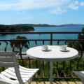 Teljesen berendezett apartmanok egy csendes részén a sziget Ciovo, Trogir. Ezek mellett található...
