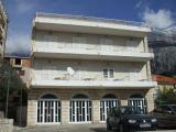 Szeretnéd, hogy tölteni a nyaralását Makarska, már teljesen felszerelt apartmanok és szobák Plavetnilo...