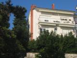 Sandra Apartman található családi házban a Crikvenica. A város található, 1,5 km-re a homokos...